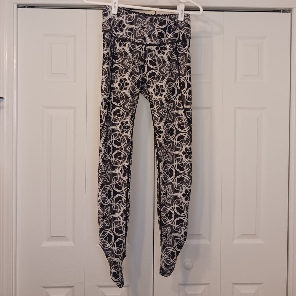 #346 3/$18 - Calia Black/Gray Leggings Size Small